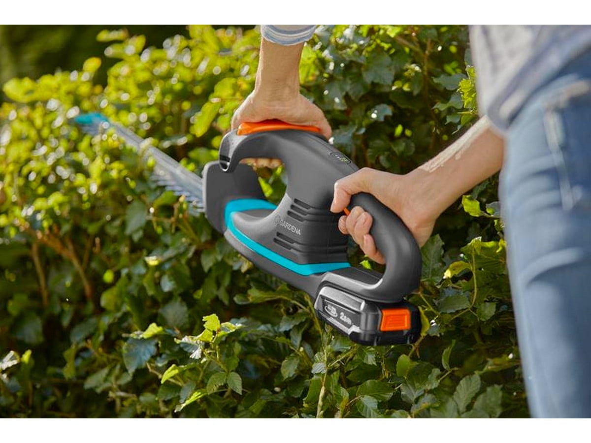 Gardena hækkeklipper EasyCut 40/18V/2,0Ah Hækklippere