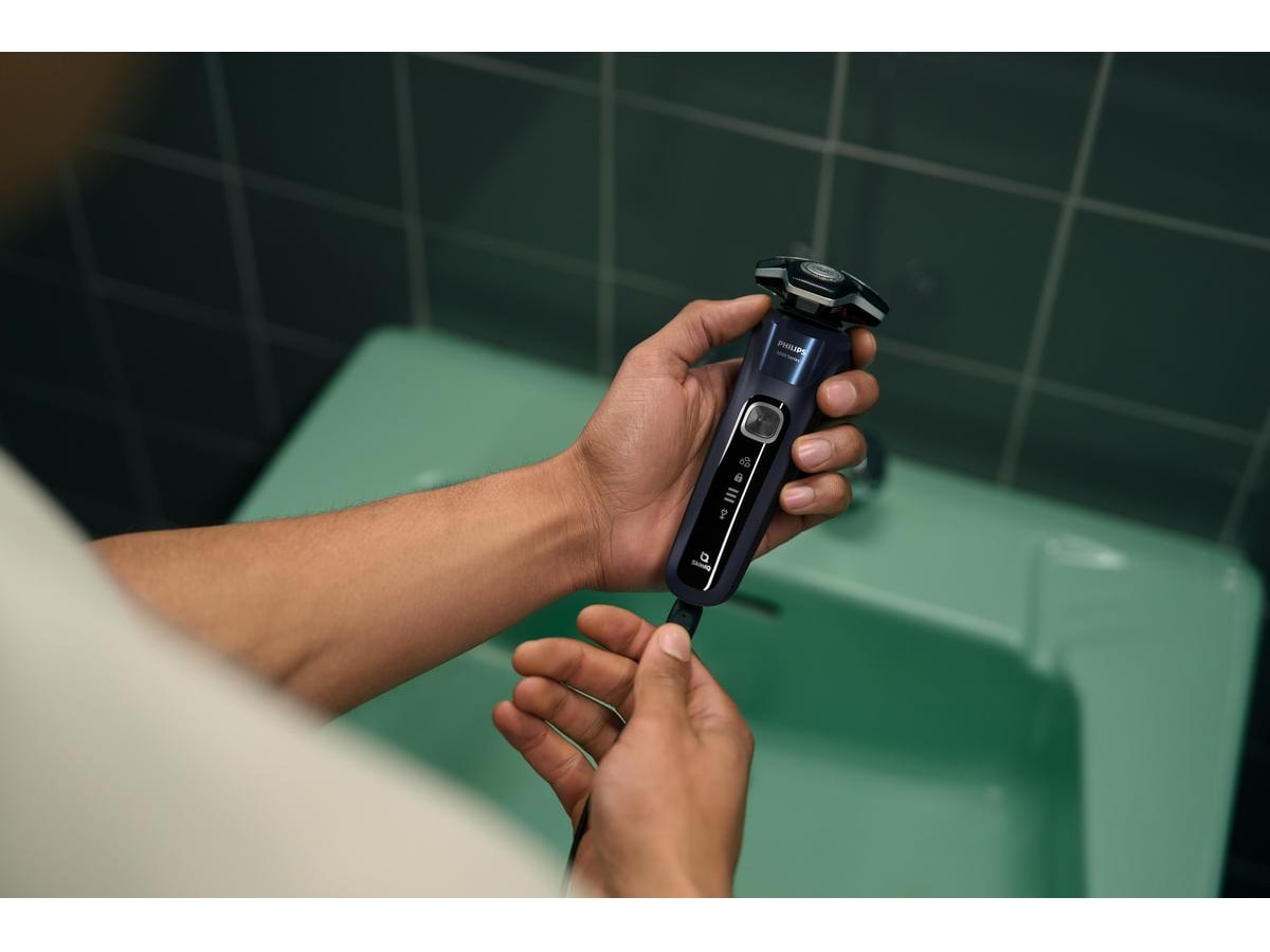 Philips Series 5000 Wet & Dry Electric Shaver S5885/35 Barbermaskine