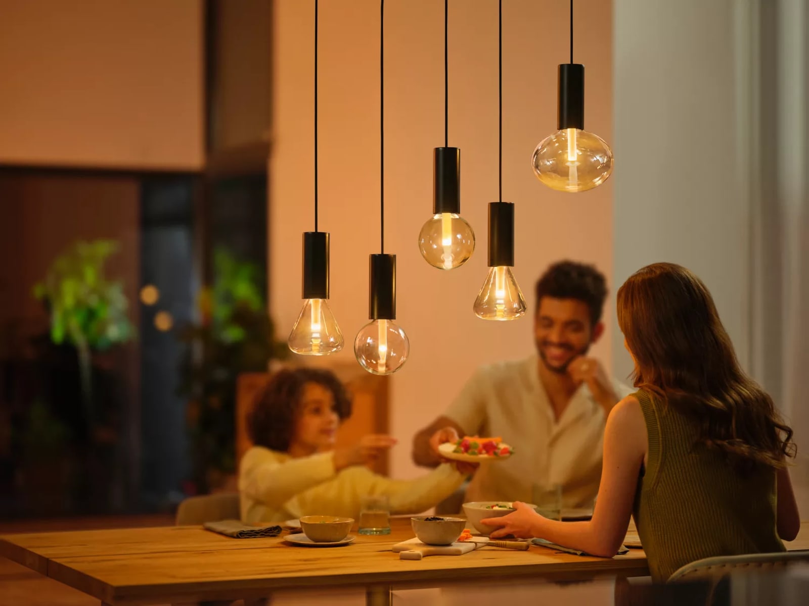 Philips Hue White and color ambiance G95 - E27 pære LED-pærer & elpærer