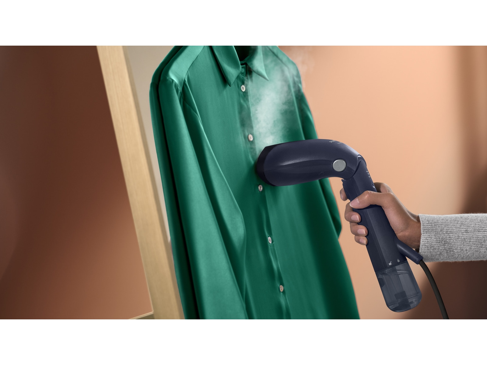 Philips 7000 Series STH7020/20 Håndholdt damper Tøjdampere