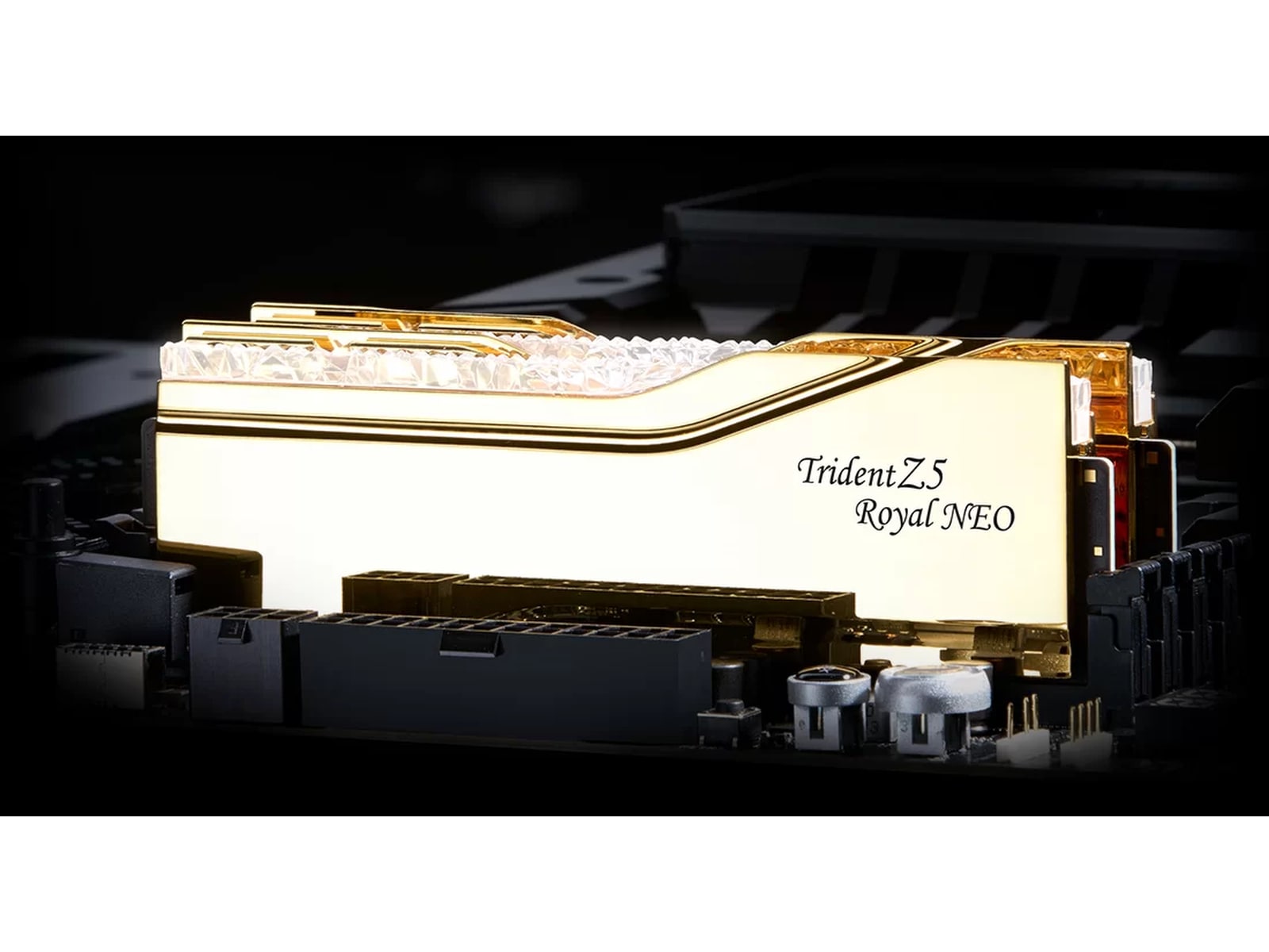 G.Skill Trident Z5 ROYAL NEO Gold 8000Mhz DDR5 32GB RGB Hukommelse (RAM)