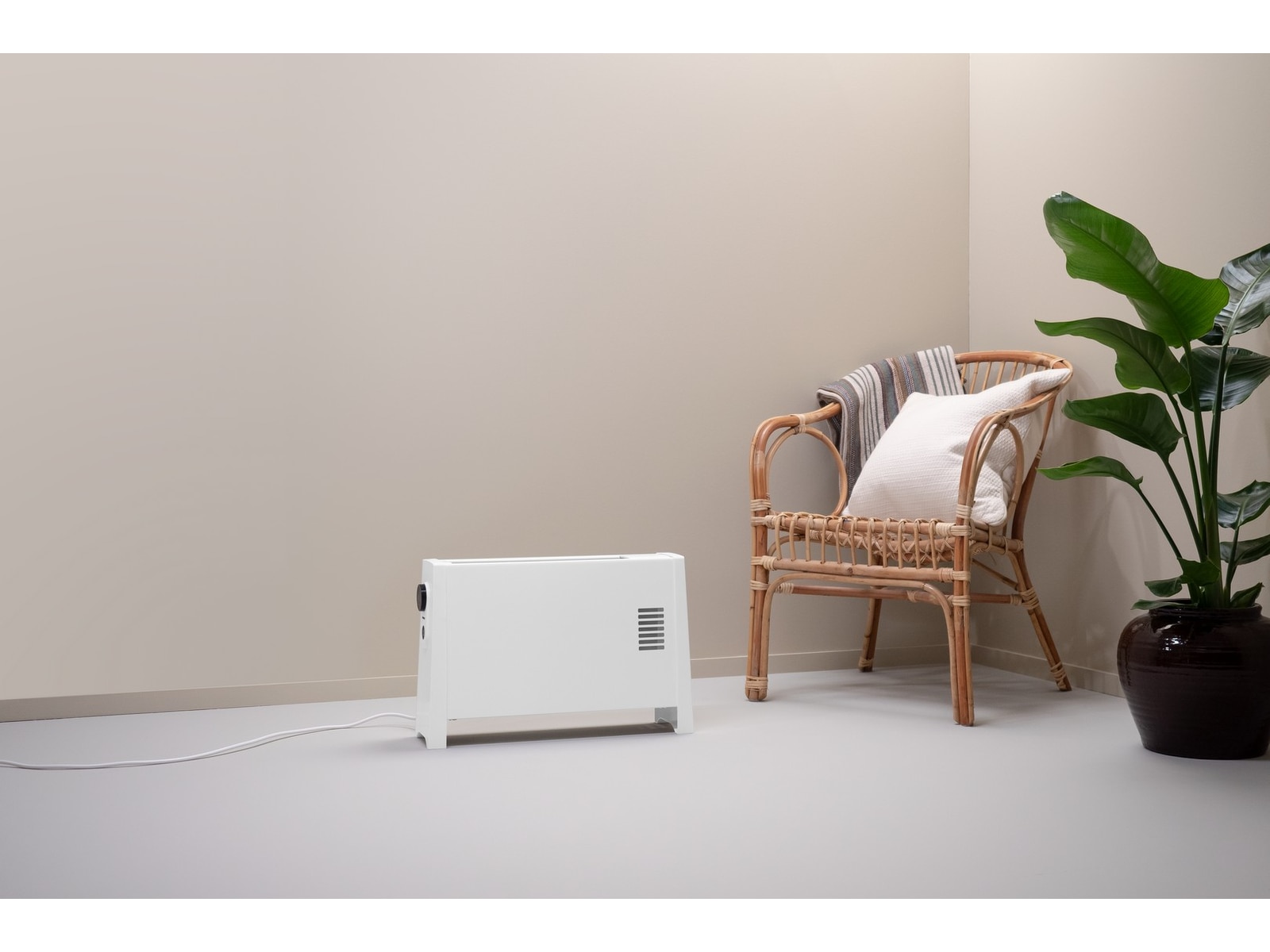 Adax Vilje VG1120WTB WiFi gulvovn 2000W 2025 (sort) Radiatorer