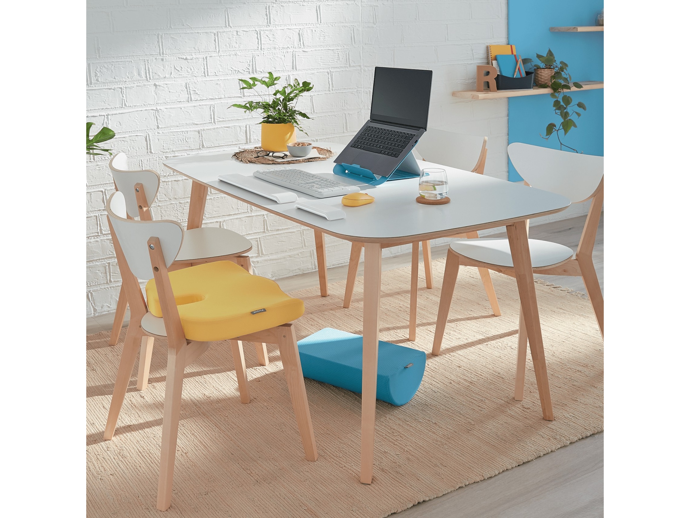 Leitz Ergo Cozy fodstøtte (grå) Fotskammel