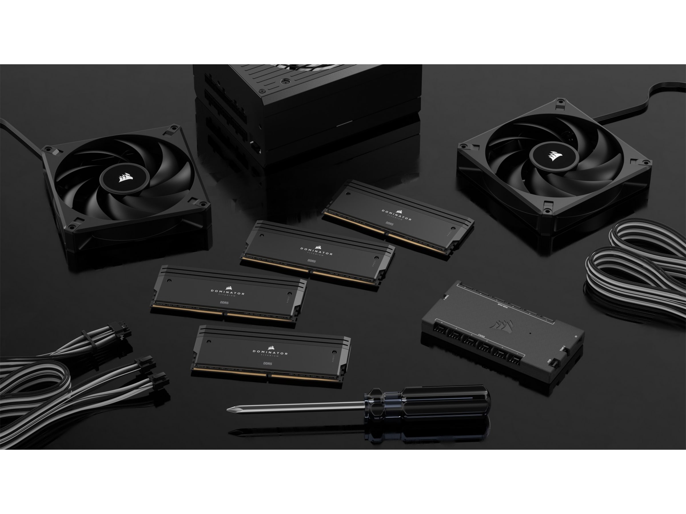 Corsair Dominator Titanium RGB DDR5 6600MHz 64GB (sort) Hukommelse (RAM)