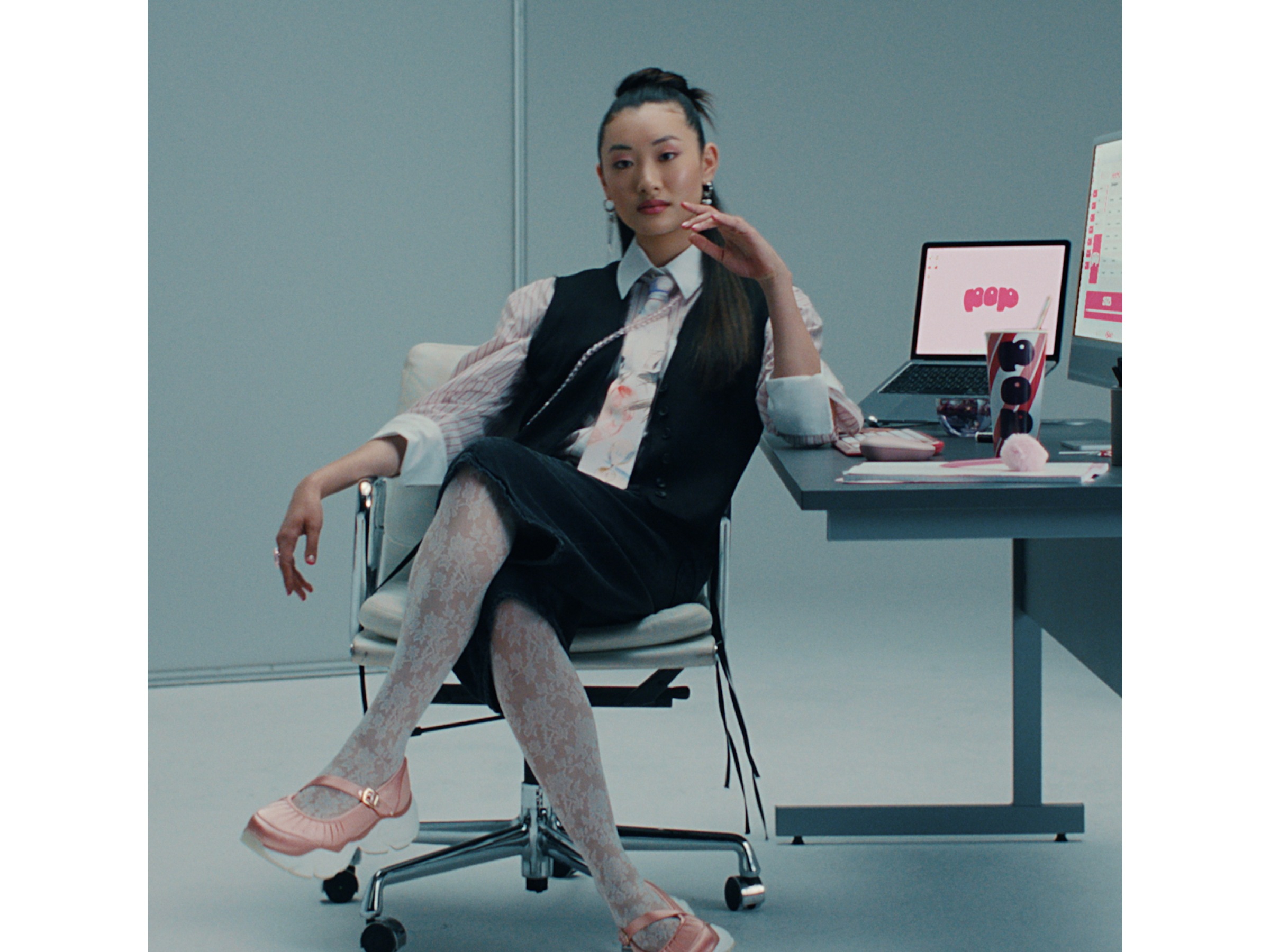 Logitech POP Icon Combo trådløs mus og tastatur (graphite) Mus & keyboards -kombinasjonspakker