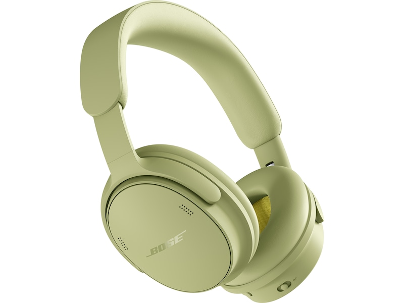 Lysegrønne Bose QuietComfort over-ear-hovedtelefoner set skråt forfra