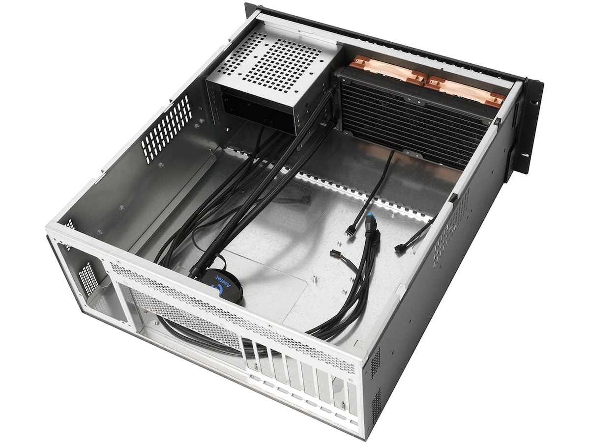 Sliger CX4200e 4U kabinet Rack