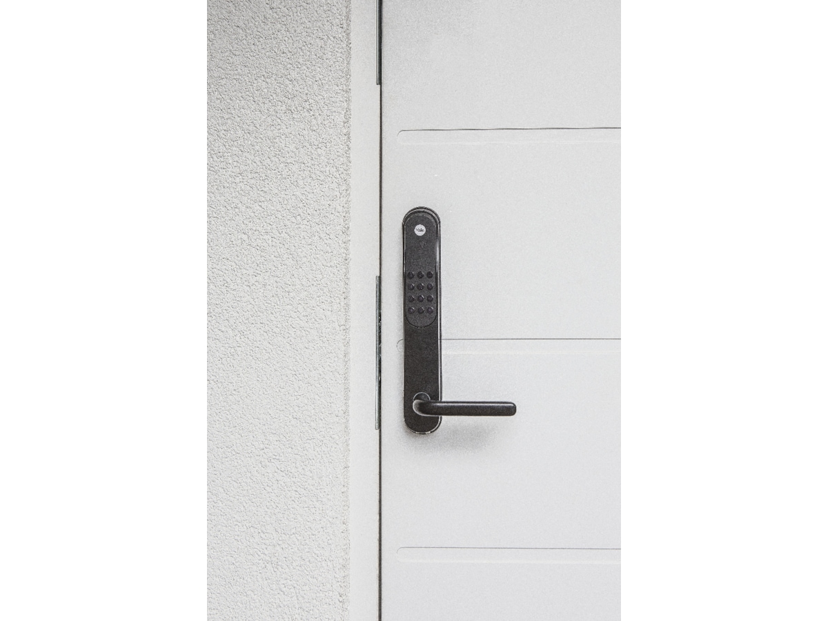 Yale Doorman Classic Home (sort) Elektroniske dørlåse