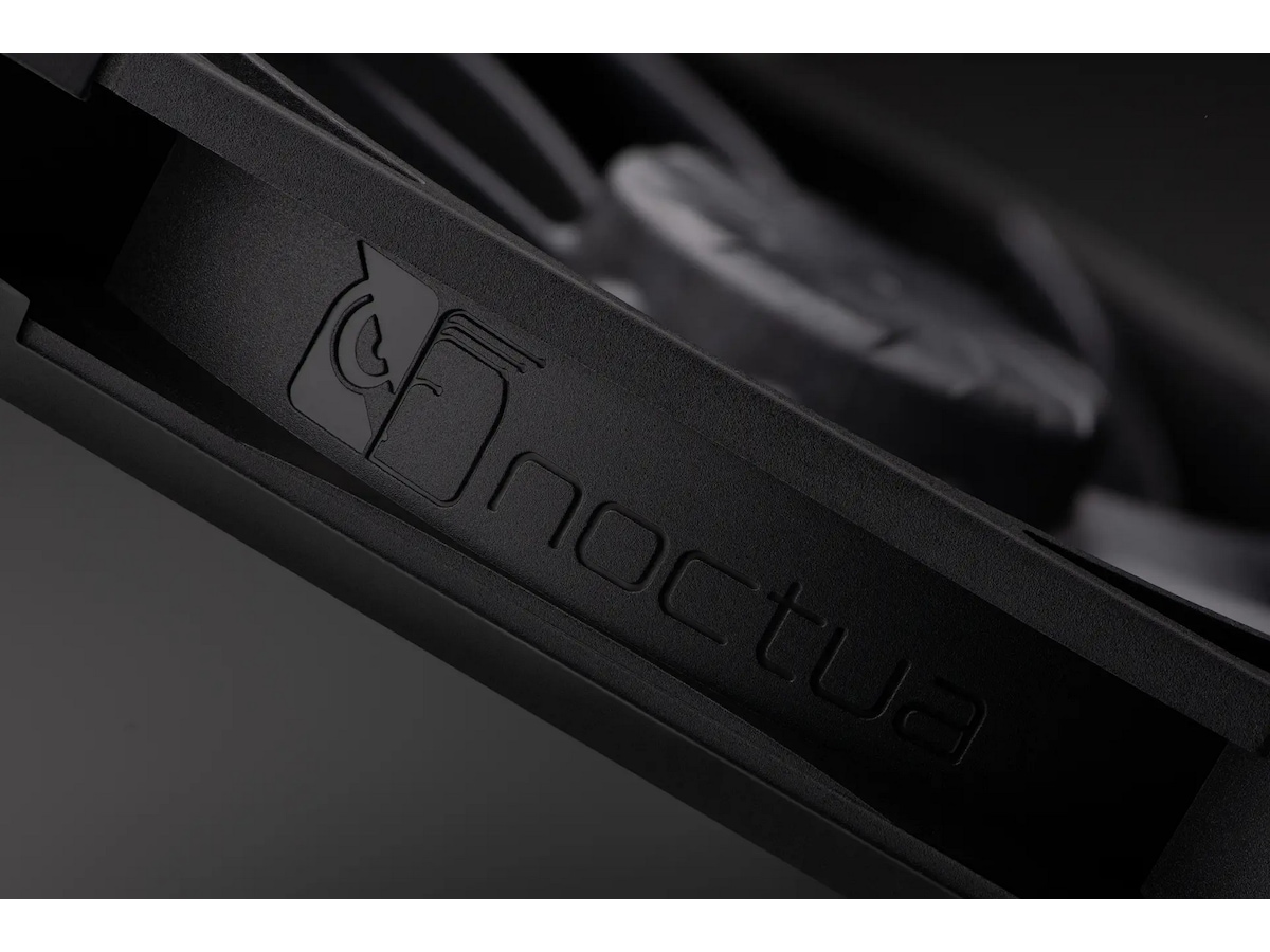 Noctua NF-A14x25 G2 PWM chromax.black blæser Blæsere