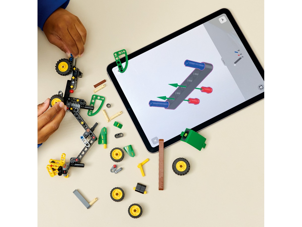 LEGO Technic John Deere 1470H skovmaskine 42218 LEGO