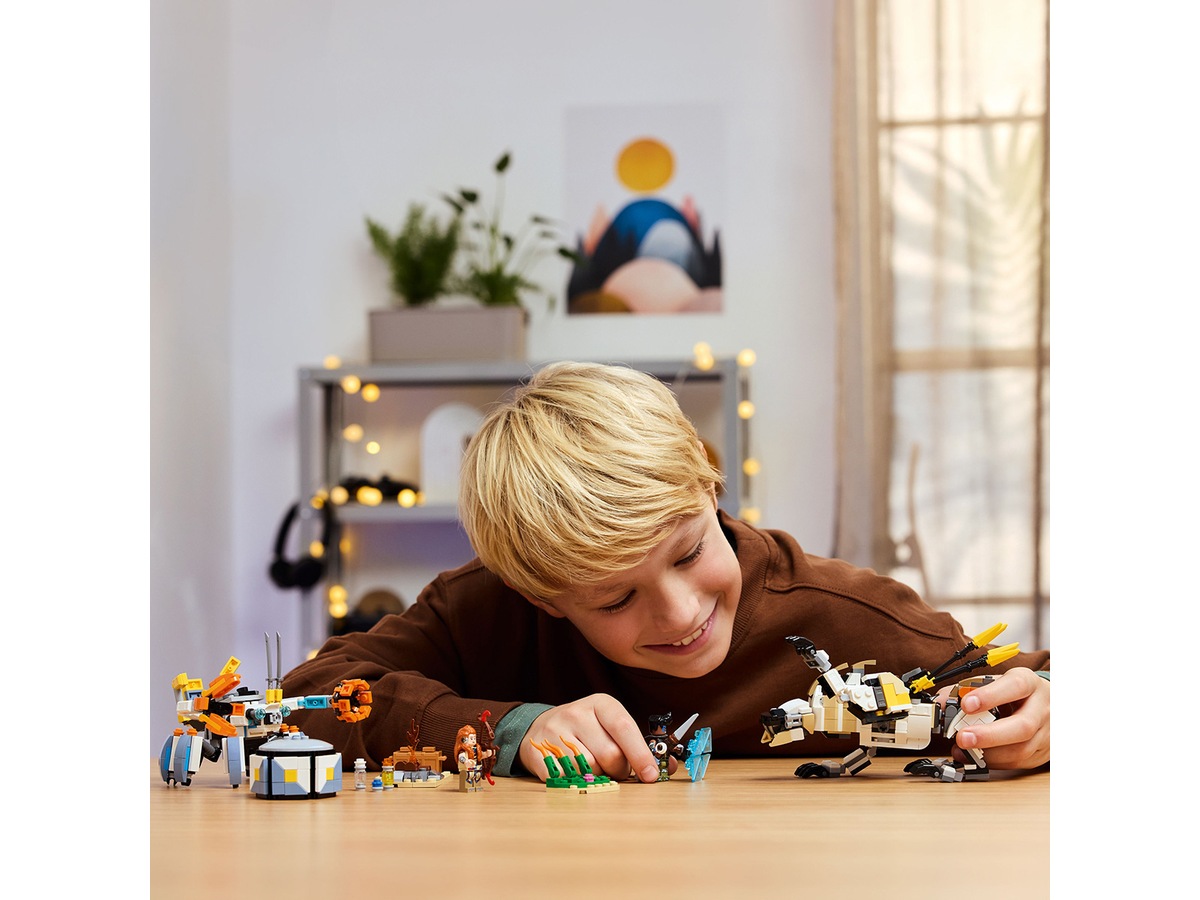 LEGO Horizon Aloy og Varl mod Sköldkryp og Sågtand 77037 LEGO