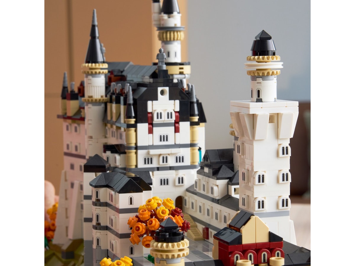 LEGO Architecture Neuschwanstein slot 21063 LEGO
