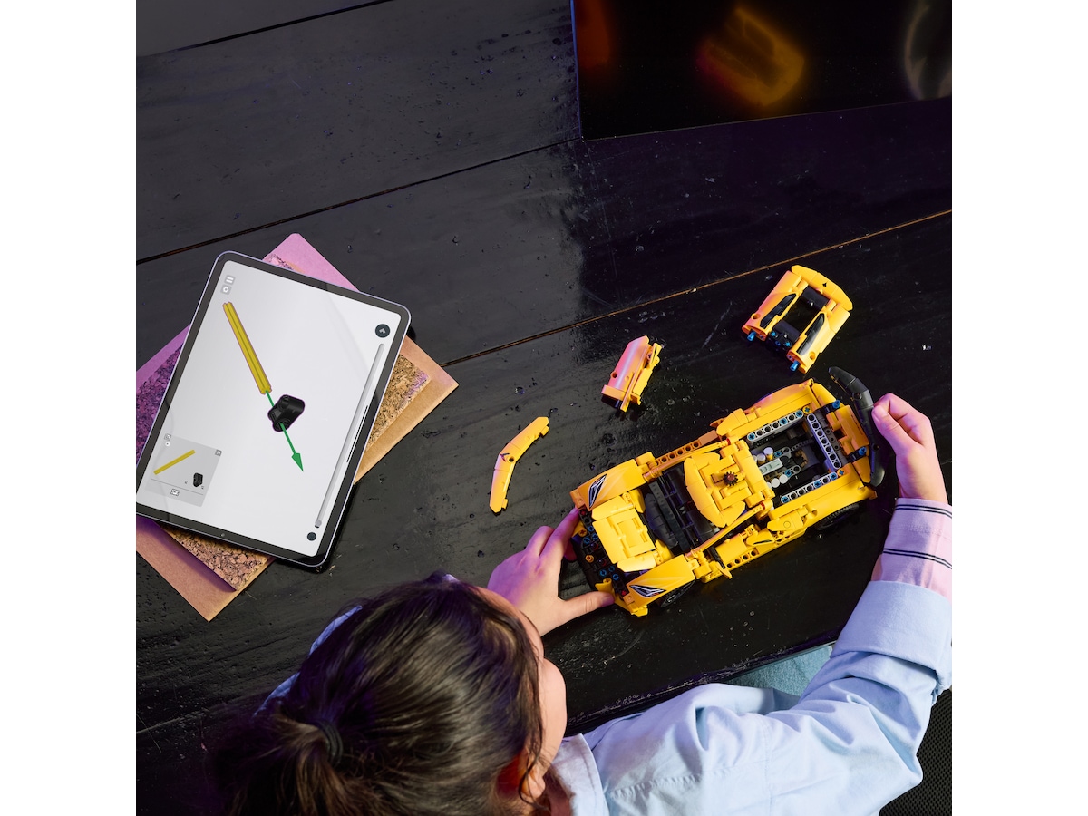 LEGO Technic Chevrolet Corvette Stingray 42205 LEGO