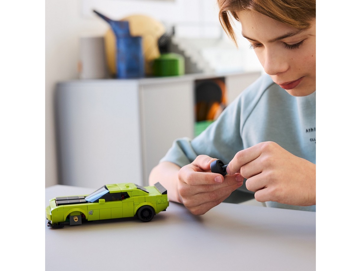 LEGO Speed Champions sportsvognen Dodge Challenger SRT Hellcat 77237 LEGO