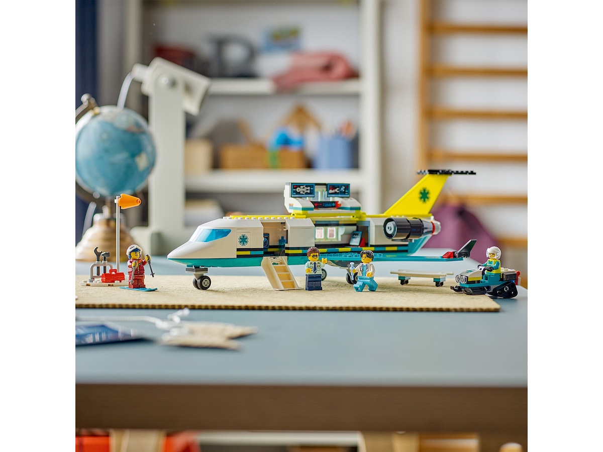 LEGO City ambulancefly 60465 LEGO