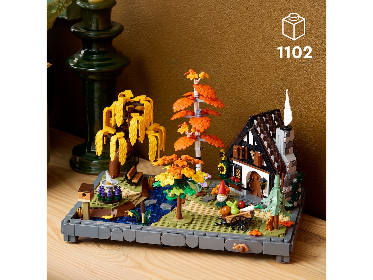 LEGO Icons efterårshave med lille hus 11372 LEGO