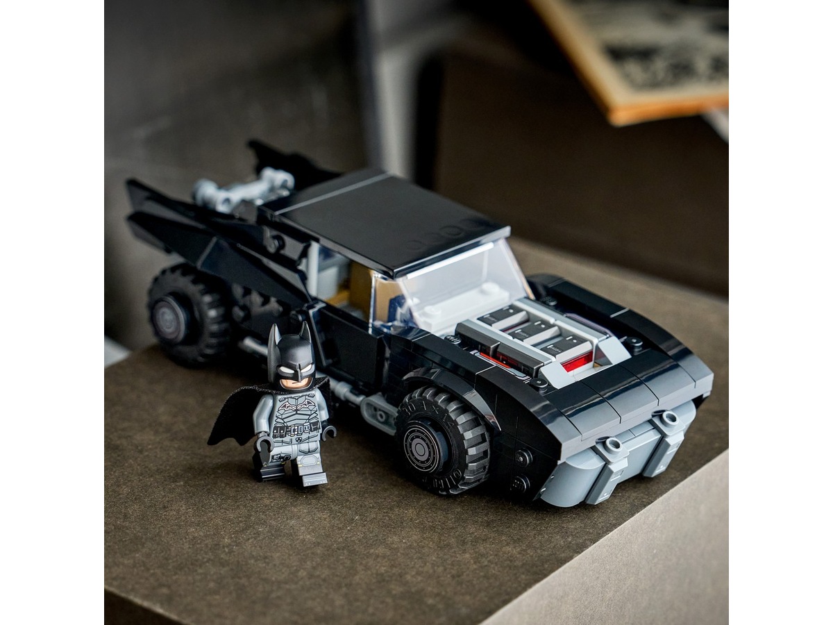 LEGO Super Heroes DC Batmans batmobil 76332 LEGO