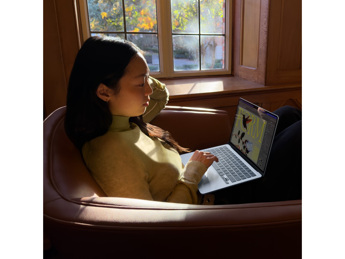 MacBook Air 13" M5 (2026) 1TB (midnat) PC - Bærbar / laptop