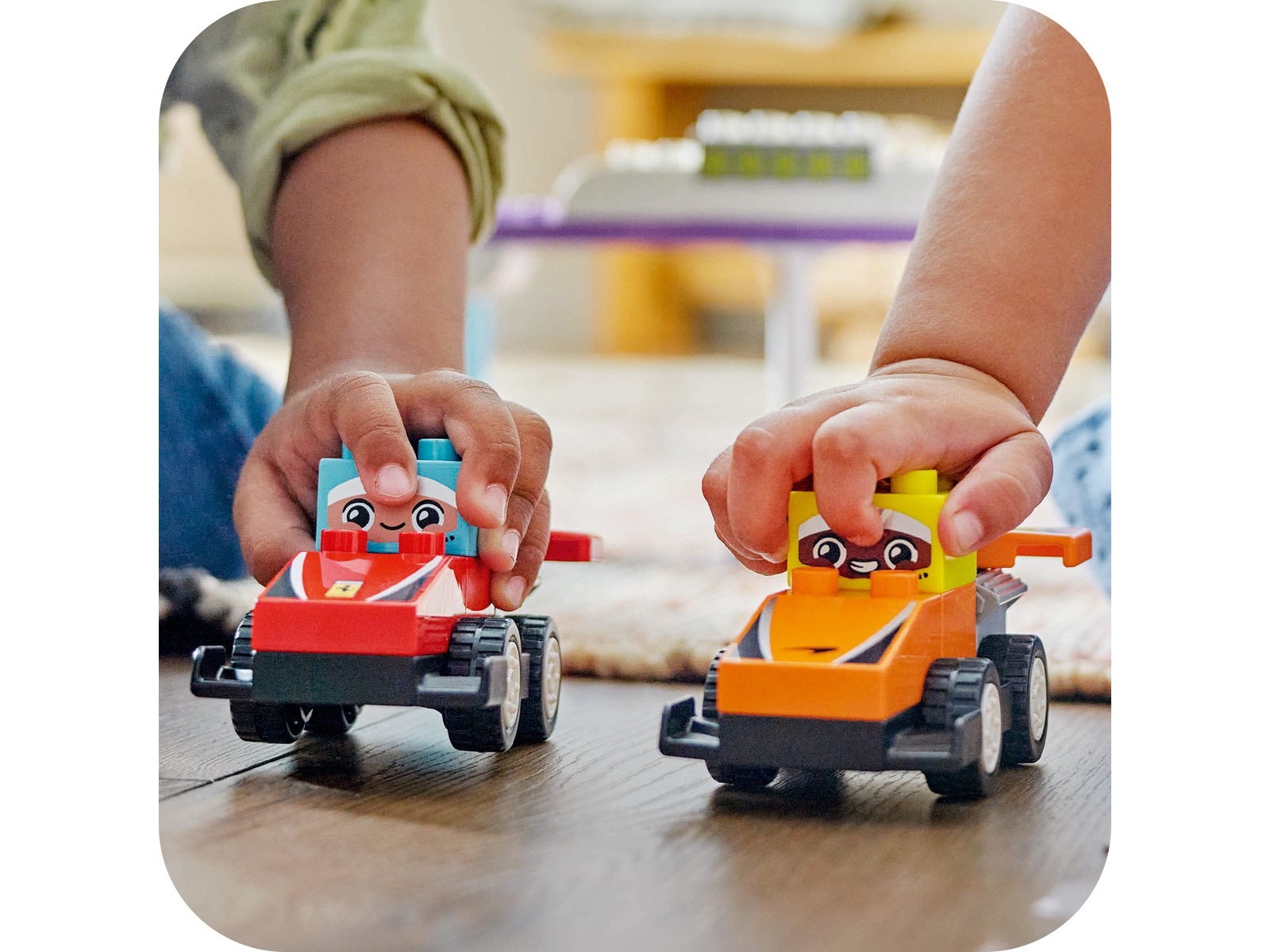 LEGO DUPLO Town F1 Team med racerbiler og chauffører 10445 LEGO