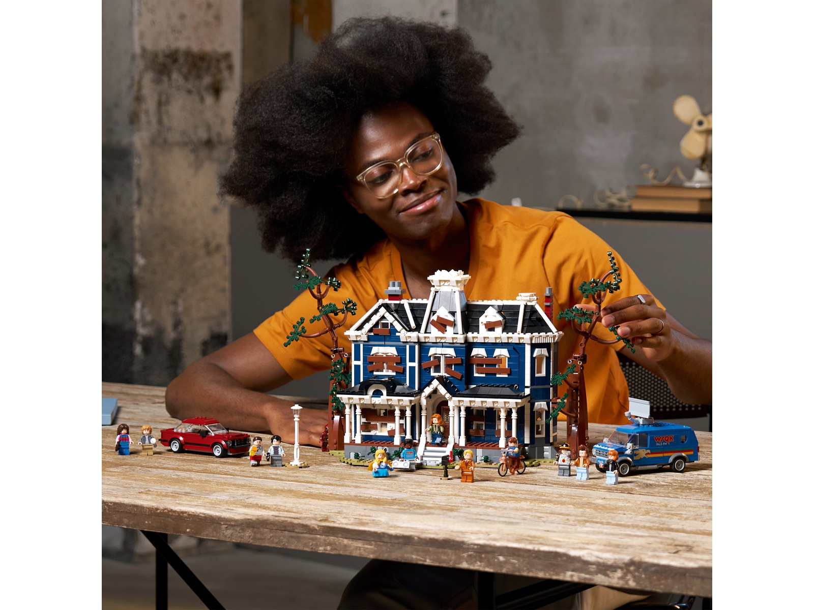 LEGO Icons Stranger Things: familien Creels hus 11370 LEGO