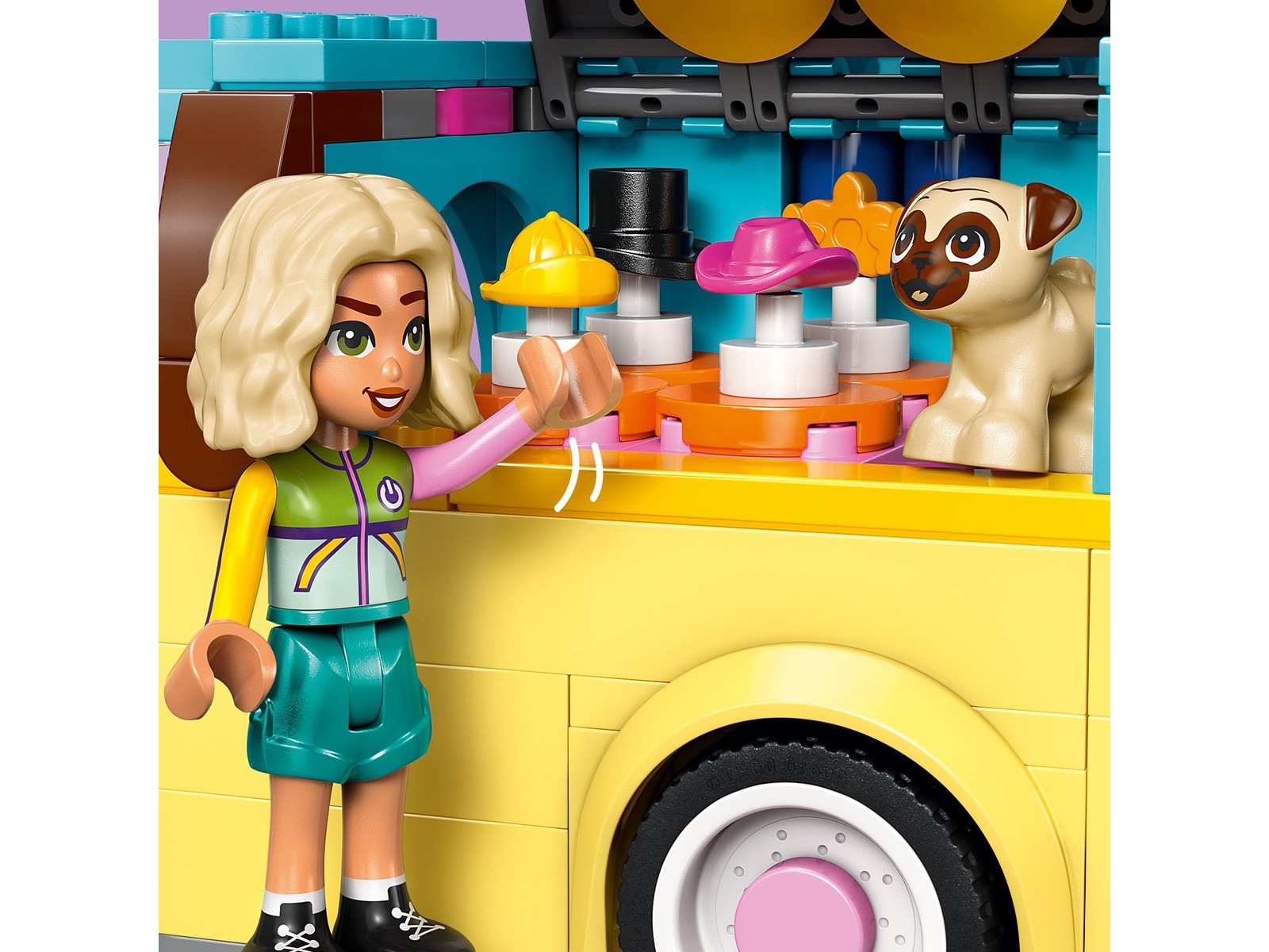 LEGO Friends varevogn med dyretilbehør 42678 LEGO