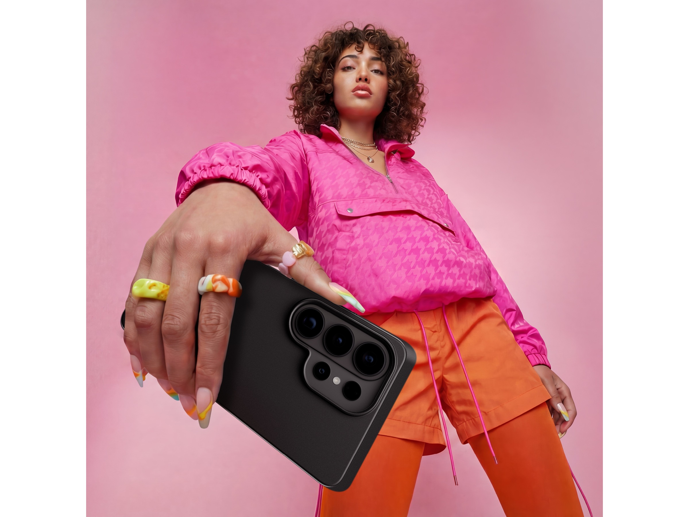 PanzerGlass CARE Galaxy S26+ TPU-cover (sort) Mobilcover