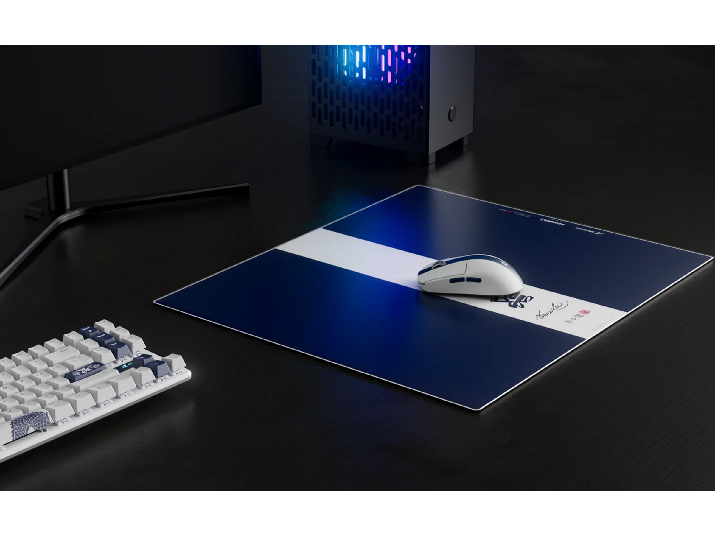 Pulsar Superglide glasmusemåtte v3 Bruce Lee 85th Ed XL (marineblå) Gamingmusemåtte