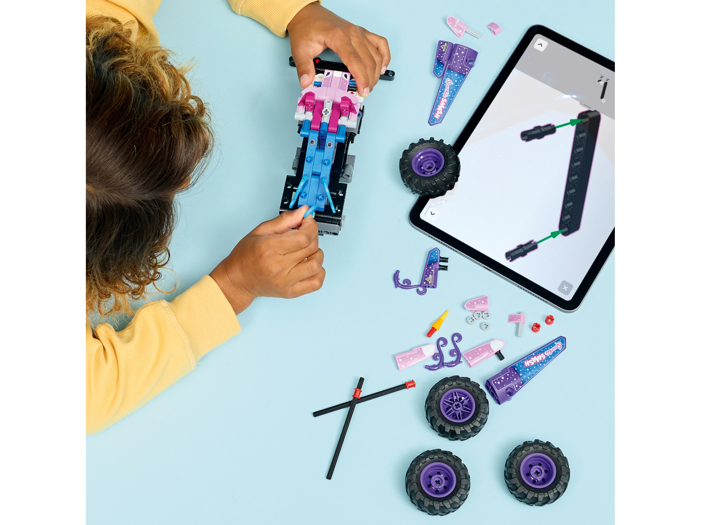 LEGO Technic Monster Jam Sparkle Smash træk-op 42220 LEGO