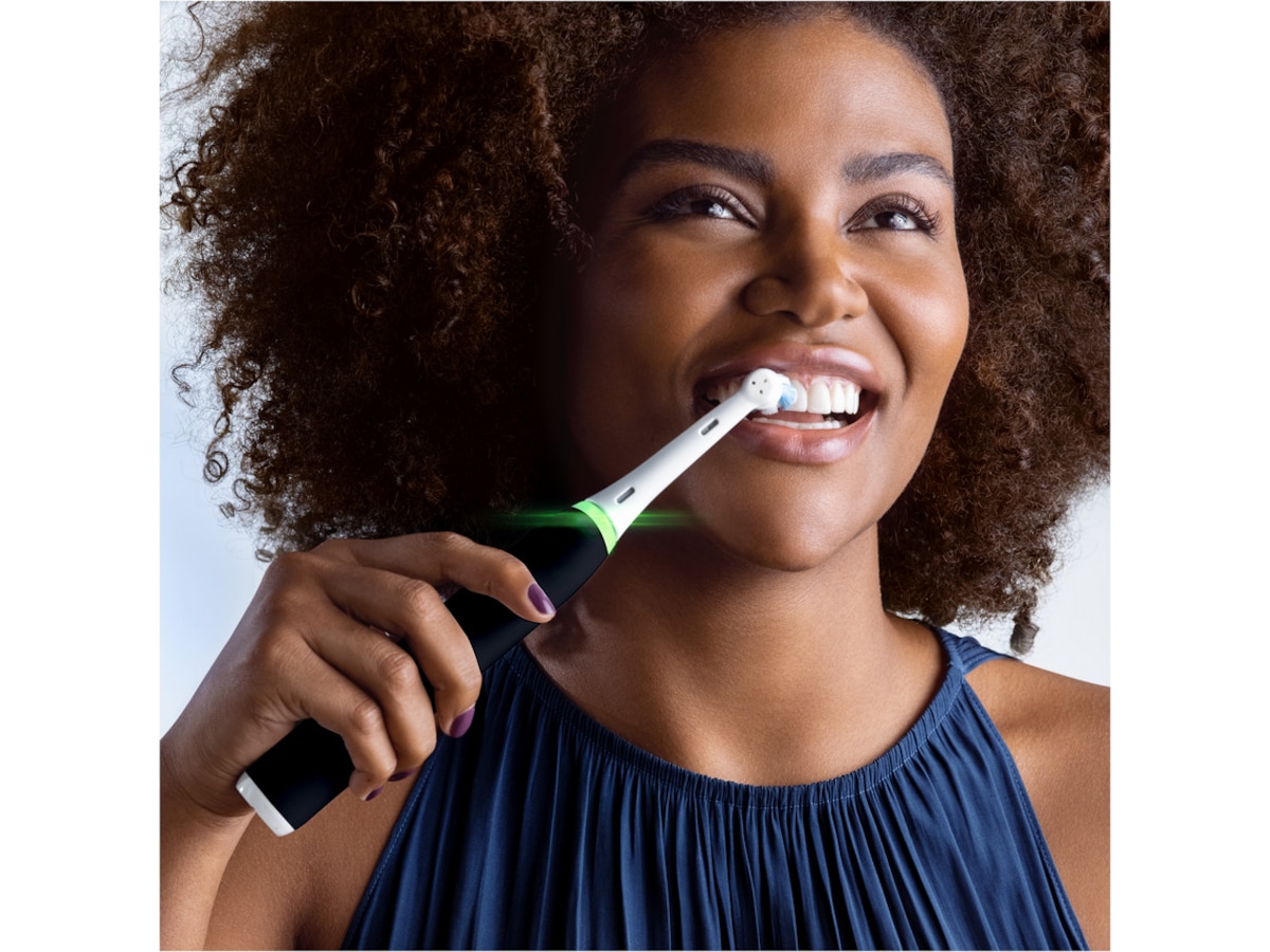 Oral-B iO 3 Elektriske tandbørster 2pk (sort & blå) Elektriske tandbørster
