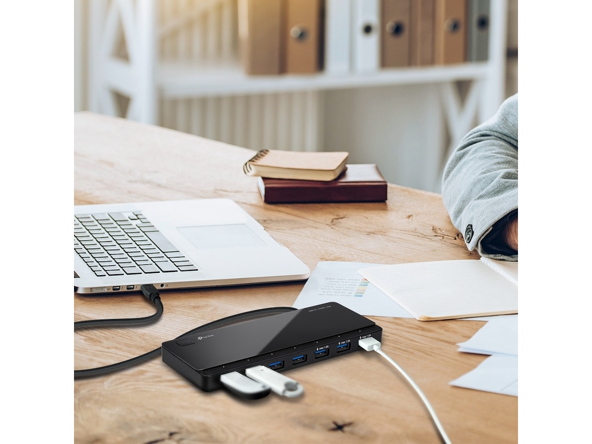 TP-Link UH700 USB 3.0 7-Port Hub Dockingstation og USB-hub