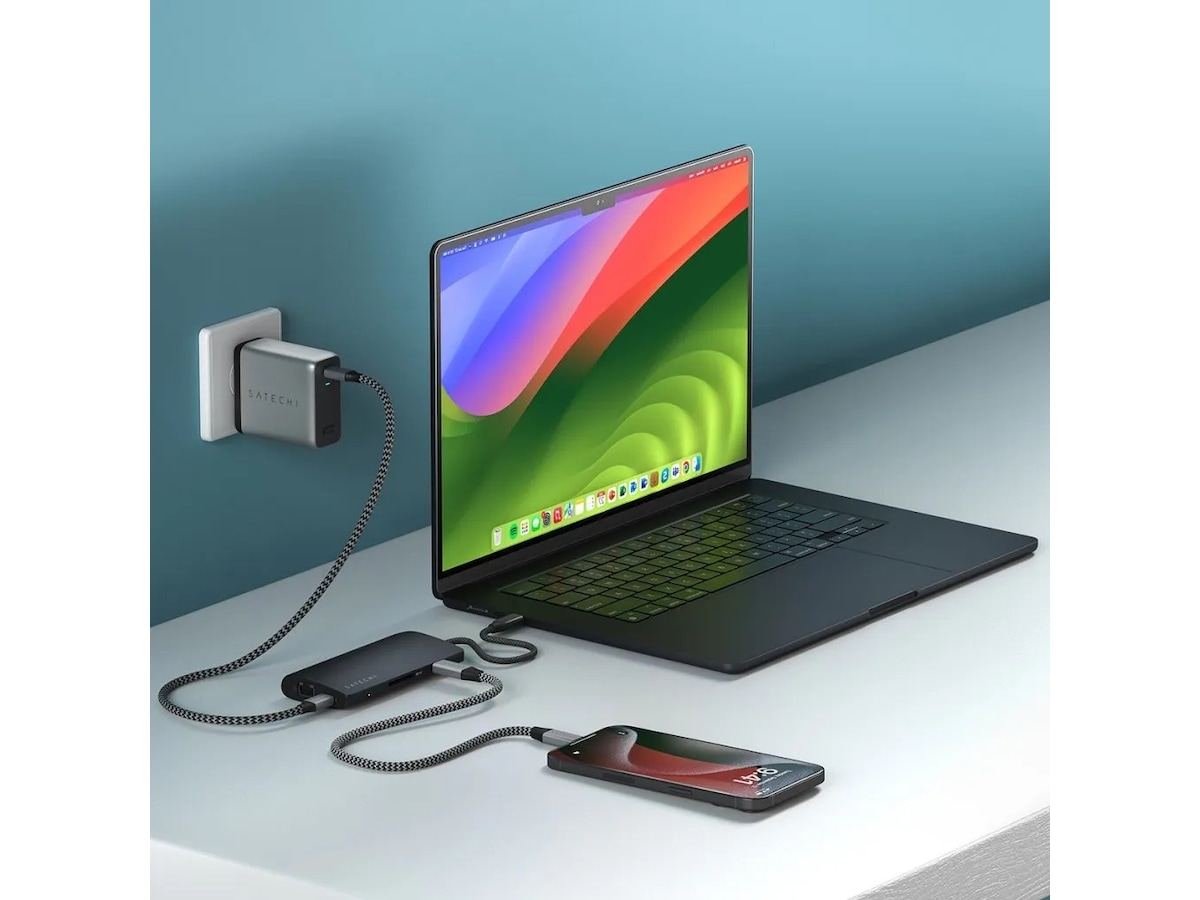 Satechi Multiport 8K Docking (midnight) Dockingstation og USB-hub