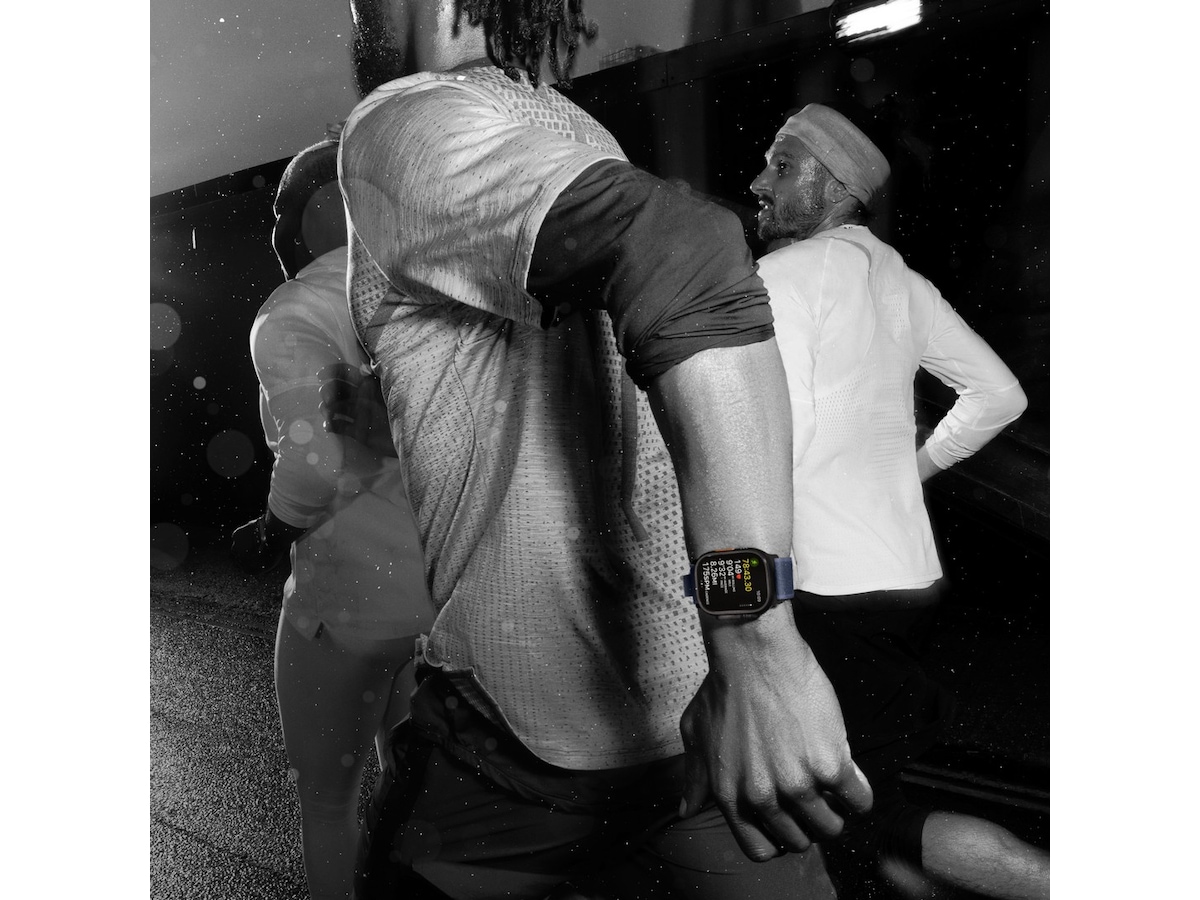 Apple Watch Ultra 2 49mm GPS + LTE Titan (naturlig) Smartwatches