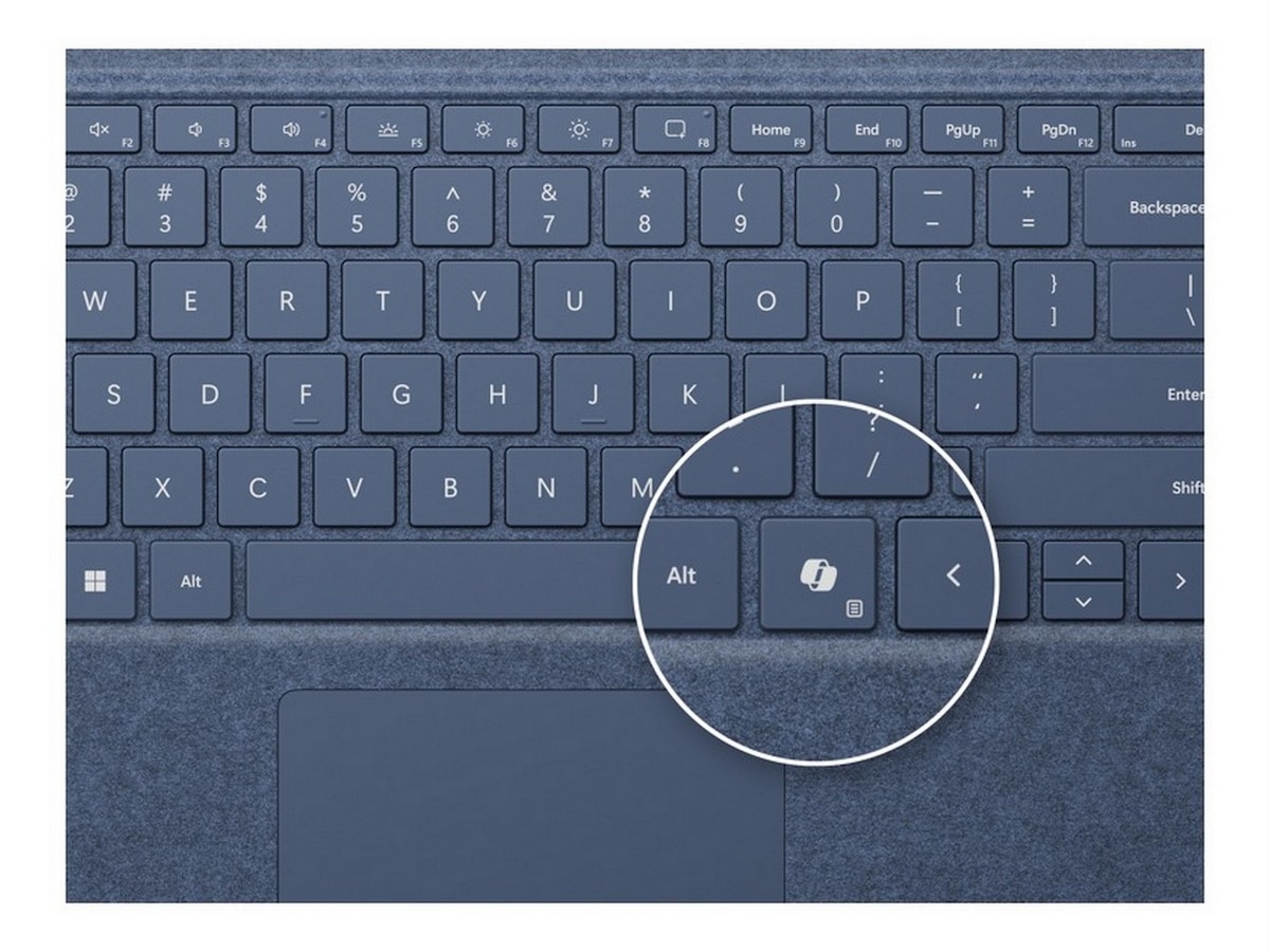 Microsoft Surface Pro-tastatur med penneopbevaring (platin) Tastatur og stylus