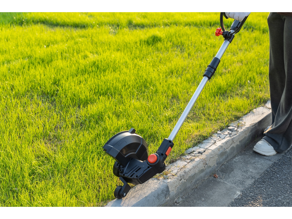 Freev GST-300 Trådløs Græstrimmer 30cm 20V Græstrimmere