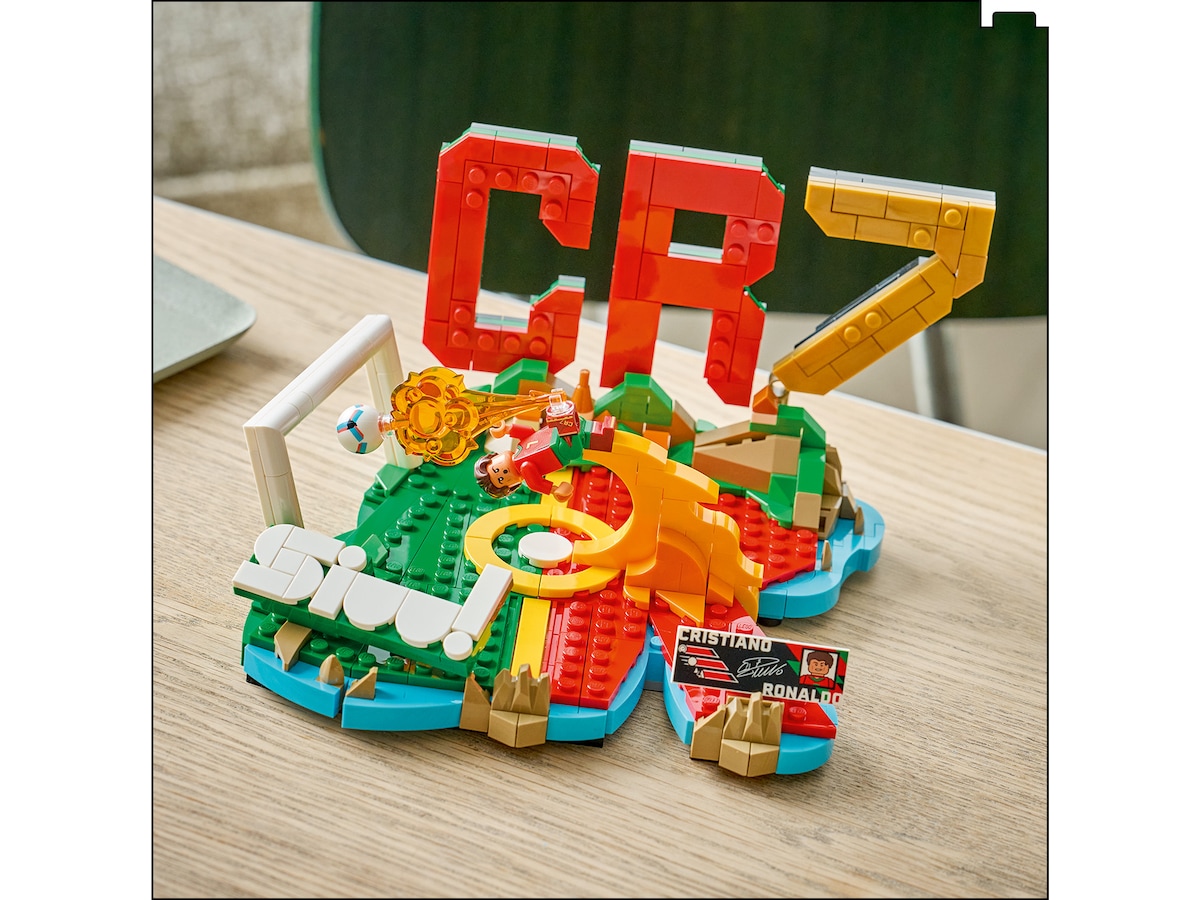 LEGO Editions Sports Cristiano Ronaldo 43012 LEGO