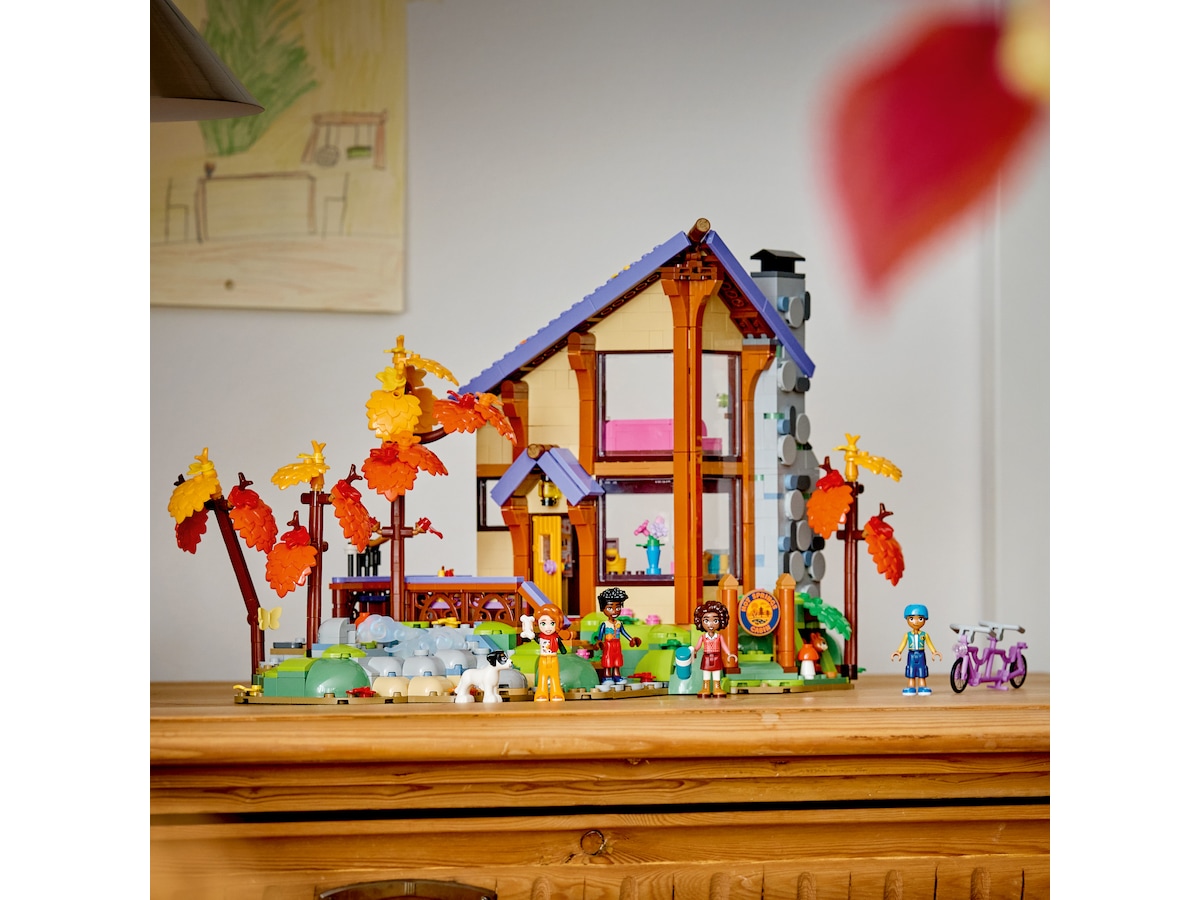 LEGO Friends Hyggelig efterårshytte 42705 LEGO