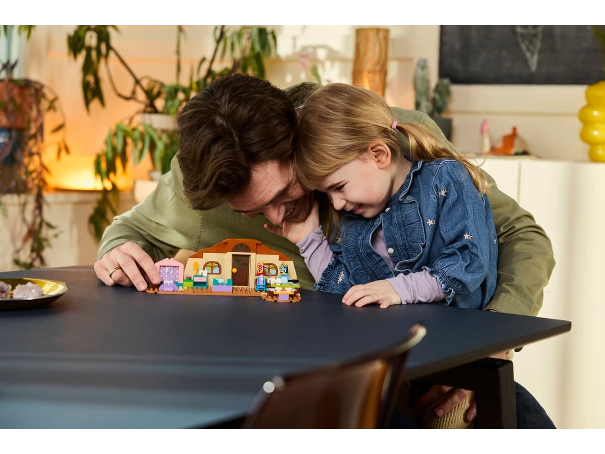 LEGO Bluey Skolen med Rusty og Bluey 11221 LEGO