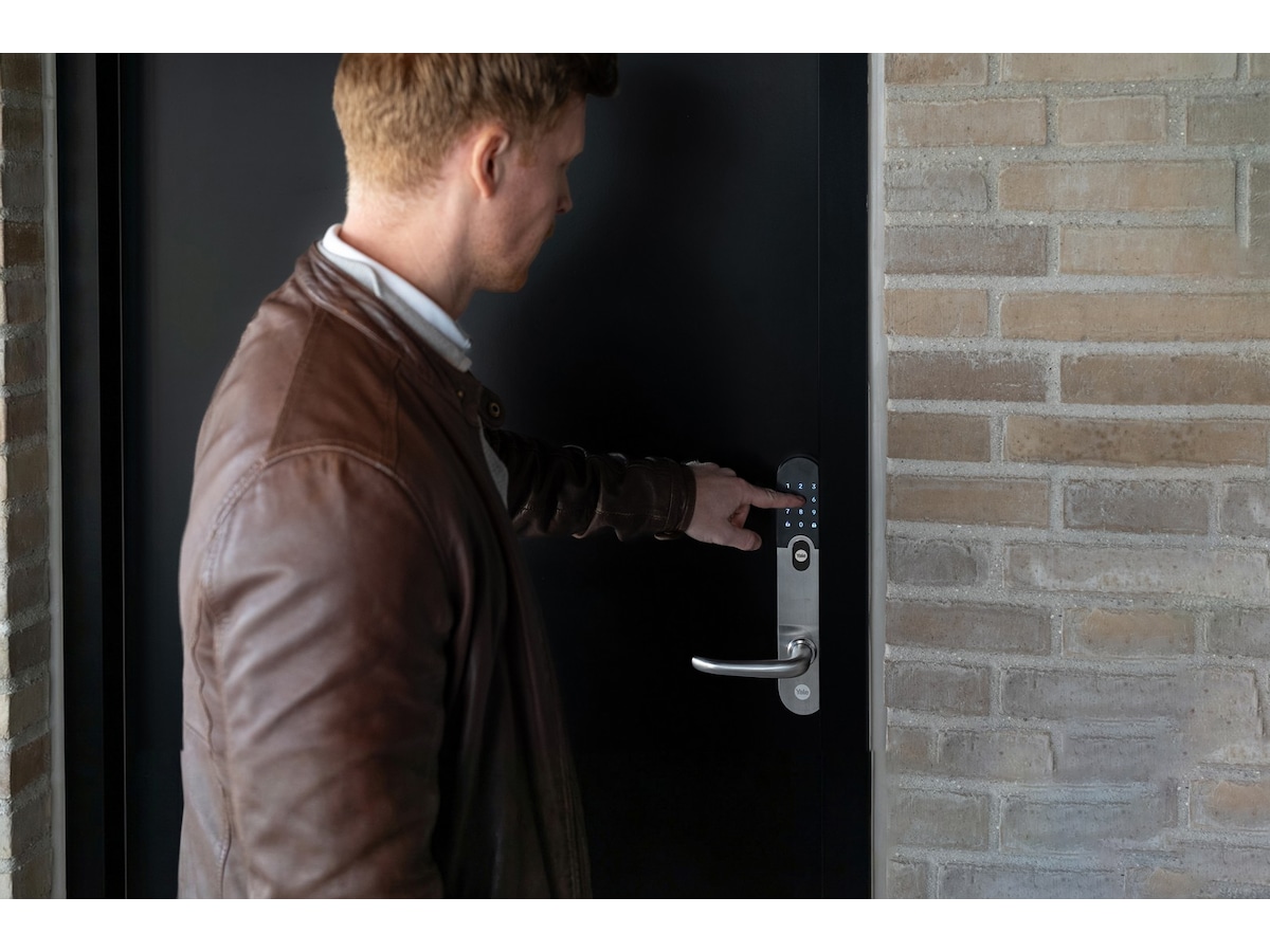 Yale Entrus smart dørlås (sort) Elektroniske dørlåse