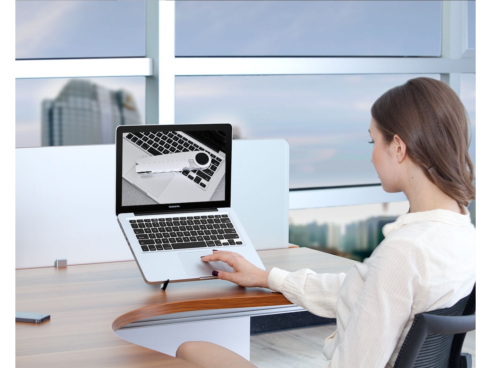 Kenson Spider tablet- og laptopstativ (hvid) Bærbar stativ