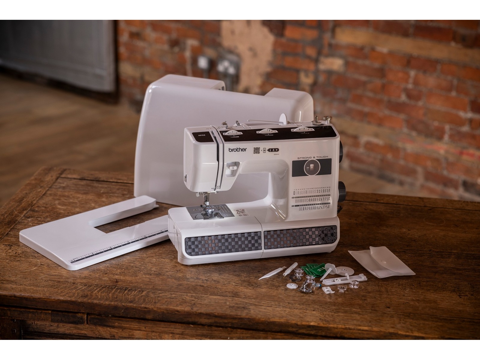 Brother HF53ZW1 Strong & Tough symaskine Symaskiner