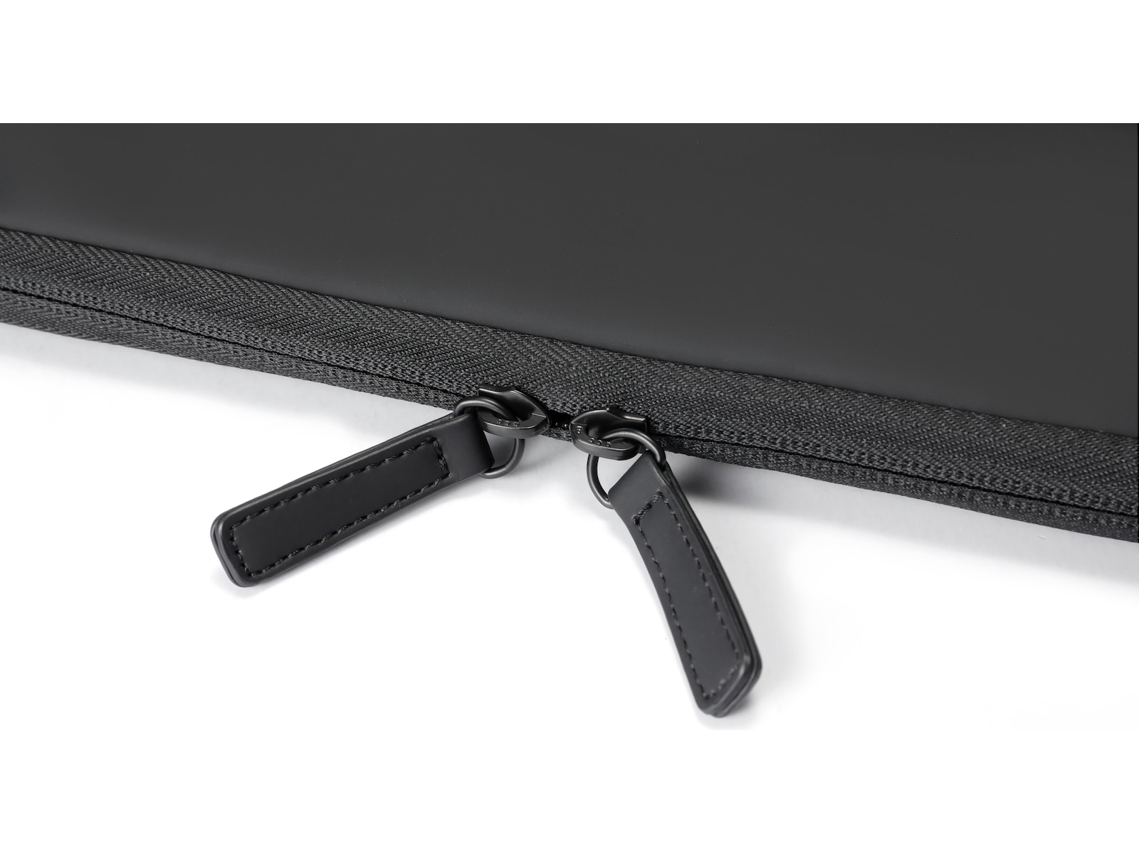 Andersson Laptop Sleeve 16" PU-læder (sort) Rygsæk, taske og etui