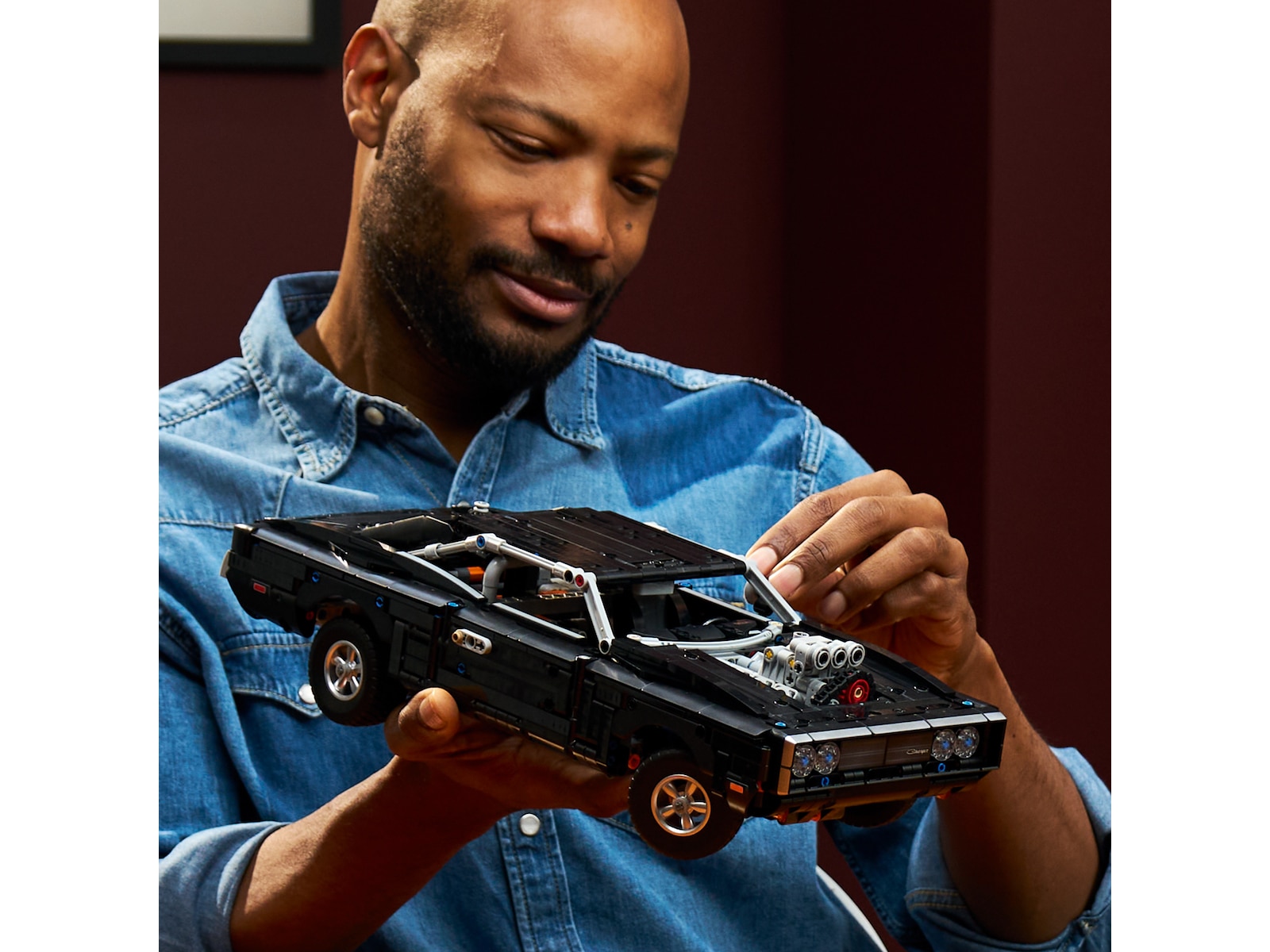 LEGO Technic Fast and Furious Dodge Charger R/T bil LEGO
