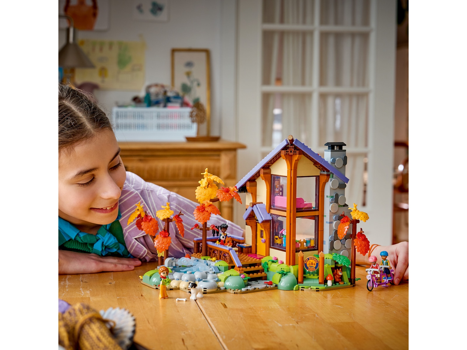 LEGO Friends Hyggelig efterårshytte 42705 LEGO