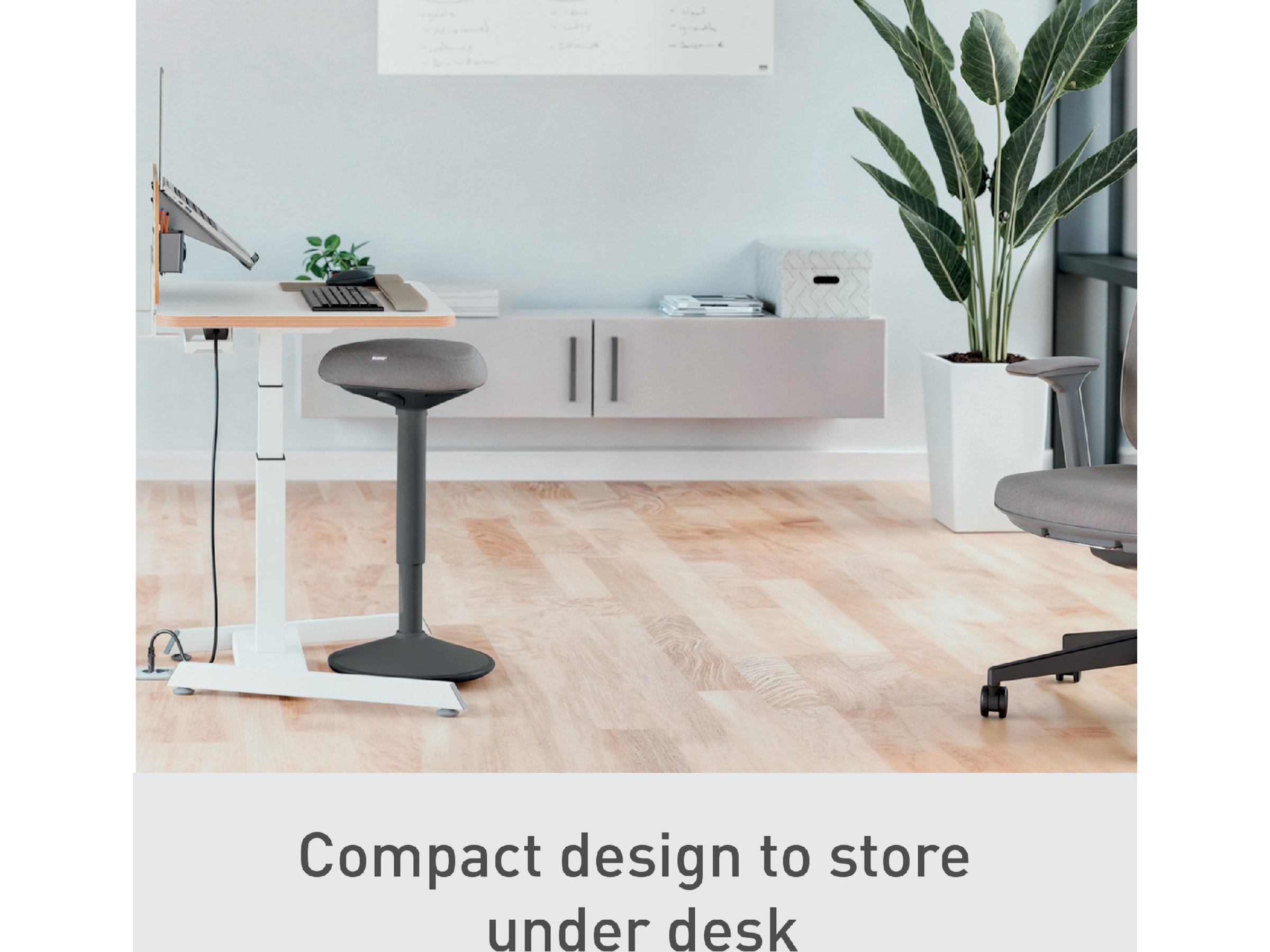 Leitz Ergo Active Balancestol med komfortsæde, justerbar højde 57-82cm Kontorstole