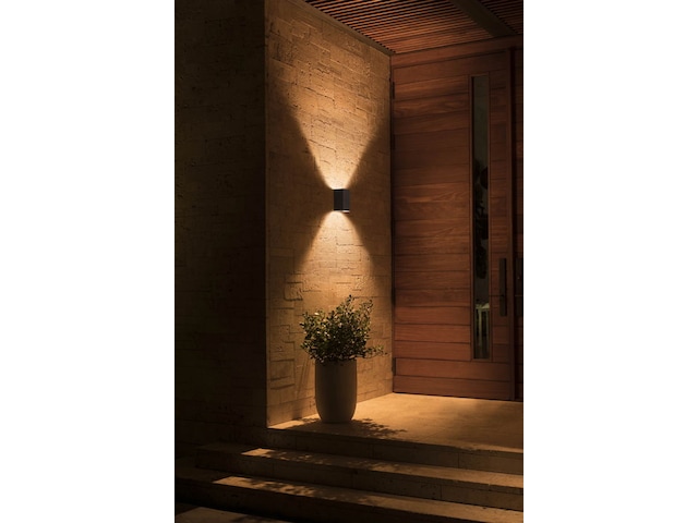 Philips Hue Resonate udendørs væglampe (sort) Væglampe