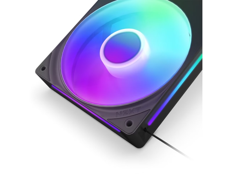 NZXT F240 RGB Core Køler (sort) Blæsere