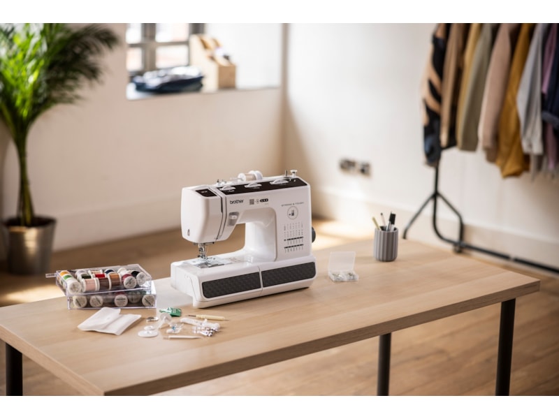 Brother HF27ZW1 Strong & Tough Symaskine Symaskiner