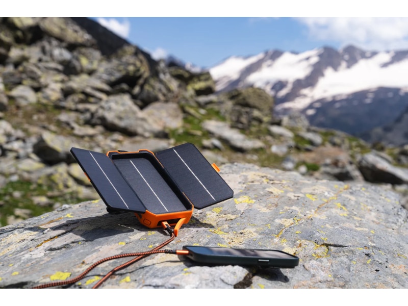 Xtorm XR203 Rugged Solar Powerbank 10.000mAh Powerbank
