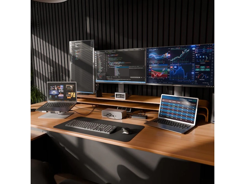 Targus Thunderbolt™ 5 Triple Video 8K EcoSmart™ Dock with 140W EPR Dockingstation og USB-hub