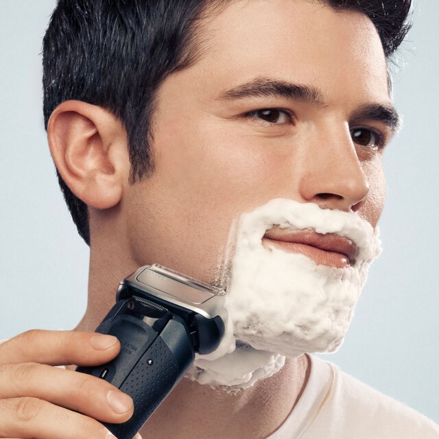 Braun Series 8 Shaver 8460cc Braun Series 8 Shaver 8460cc